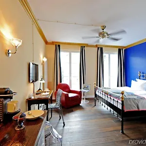 The Dude Berlin-mitte 4* Berlin